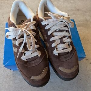 Adidas Men's Brown and Cream Sneakers